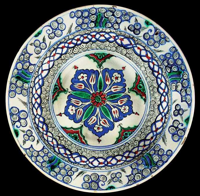 Iznik Tile: A Fine Iznik Polychrome Dish Circa 1575 Lot 168