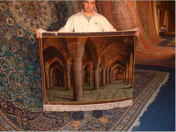 Isfahan Rugs Persian Rugs finest Haghighi Carpet at the Kish Festival 