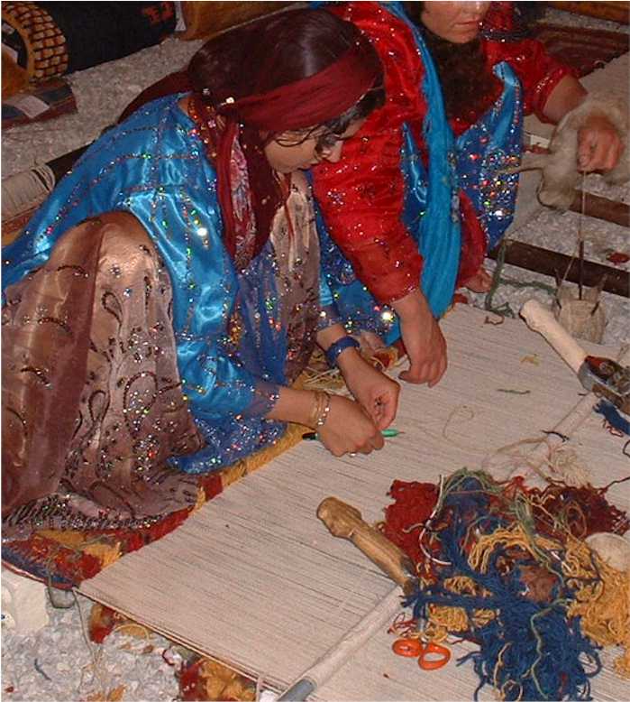 Zollanvari weavers in Iran