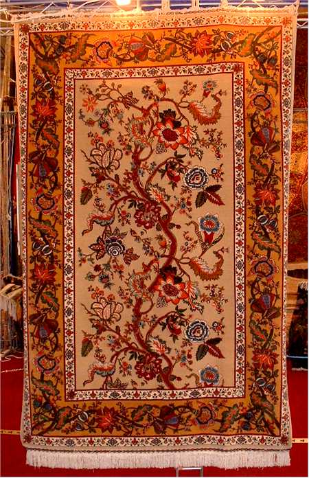 Hamad-Mahdie Alabaf at Kish Carpet Festival 2005